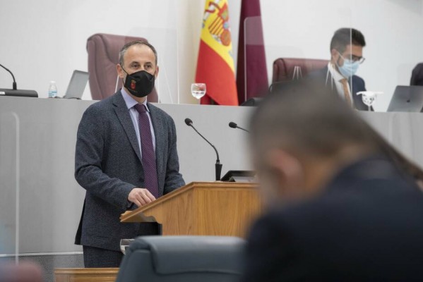 La Comunidad cierra 2020 con una deuda que ya supone la tercera parte (34,9%) de su PIB