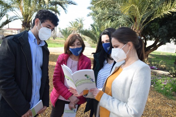 Premio para dos estudiantes cuyos trabajos fin de estudios buscan mejorar el medio ambiente