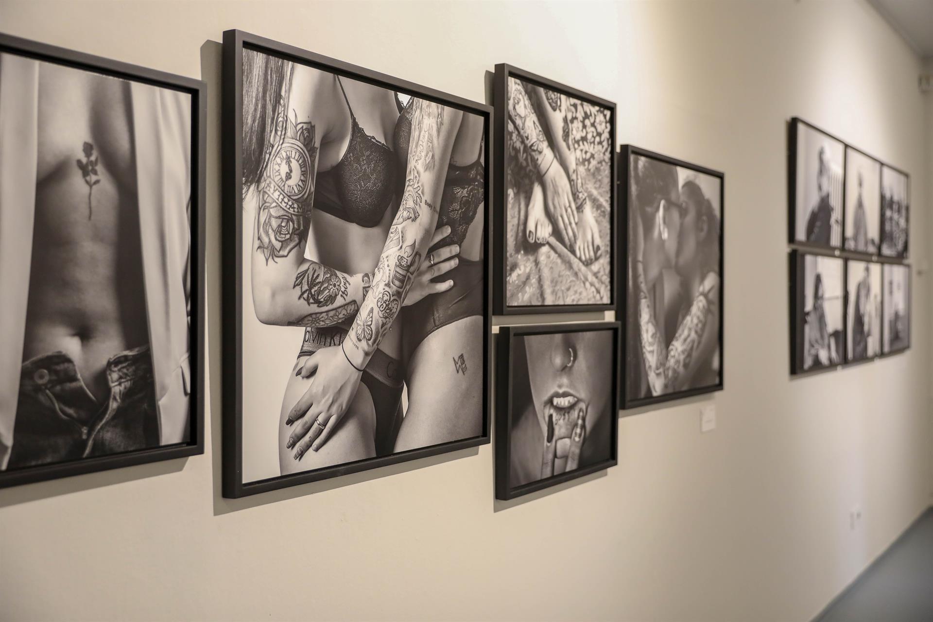 La Llotgeta ofrece una reflexión en blanco y negro sobre la identidad