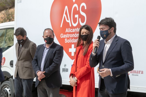 Administraciones y empresas financian un camión refrigerado para 'Alicante Gastronómica'