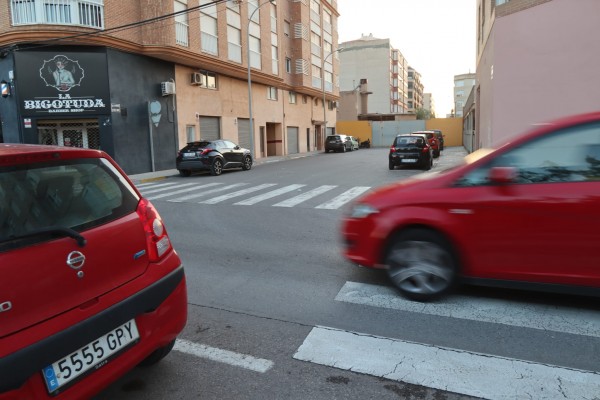 Vila-real desatasca la urbanización de las calles Alfred Nobel e Isabel de Villena tras años de demanda vecinal
