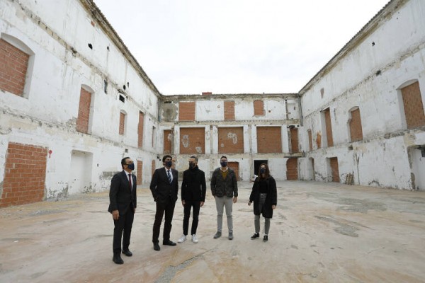 Alicante inyectará 542.000 euros para recuperar espacios de Las Cigarreras hasta darles uso