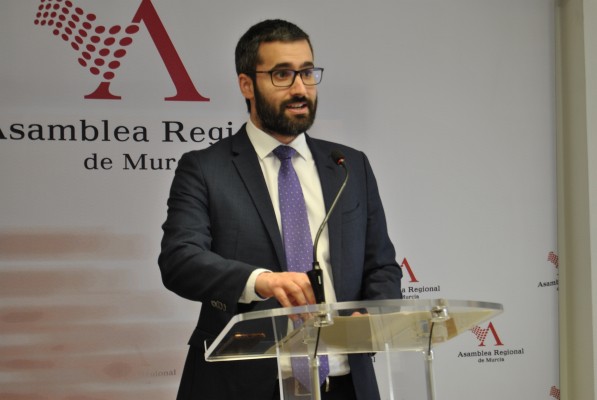 Francisco Lucas, portavoz del PSOE regional, da positivo por coronavirus