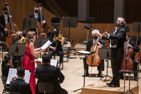 Entre un Arriaga luchando contra los elementos y un Schubert excelente 
