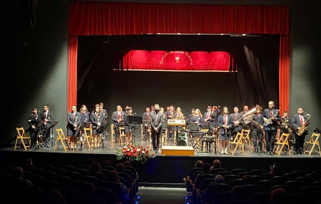 La Associació Musical L'Avanç toma las riendas del Domingo de Ramos en El Campello con un concierto