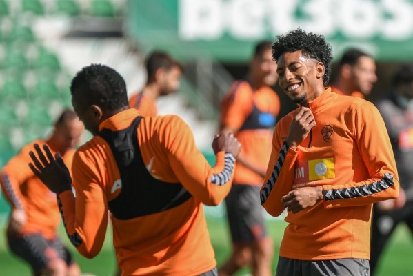 El Elche retoma este lunes los entrenamientos tras un fin de semana de merecido descanso