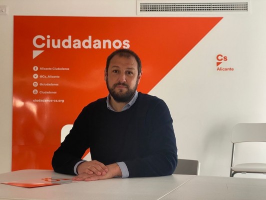Cs Alicante anuncia una reestructuración de su junta directiva; pretende duplicar afiliados