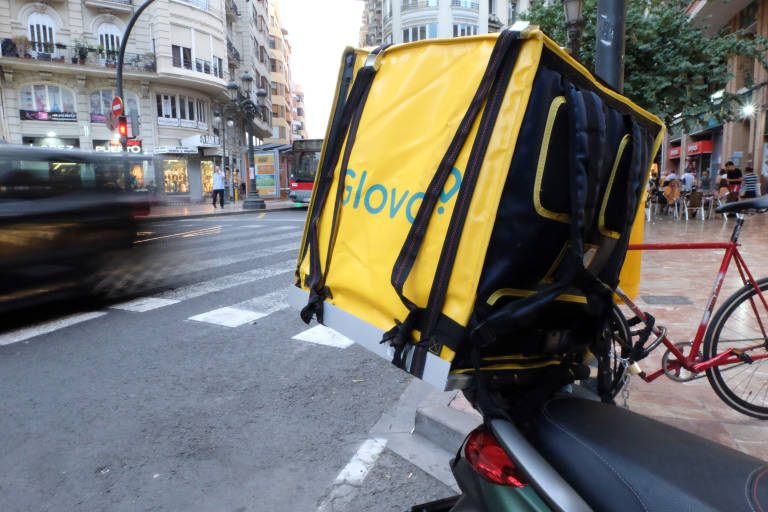 El 'totum revolutum' de los bares, fabricantes y supermercados para competir entre sí

