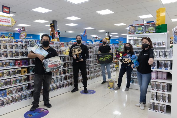 Playmycenter, la tienda alicantina de Playmobil y Lego que triunfa en toda España desde AliExpress