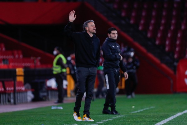 Luis Enrique vio ante Grecia 