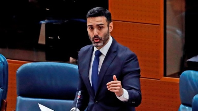 Sergio Brabezo y Marta Barbán, exdiputados de Ciudadanos, irán en la lista electoral de Ayuso
