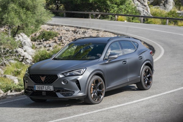Cupra amplía la gama de motores del Formentor