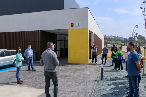 El pabellón deportivo del Toll i l'Alberca de Torrent abre sus puertas