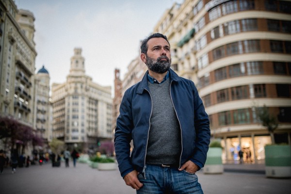 Sergio Villanueva: “Nunca me he desprendido de Valencia, es imposible”