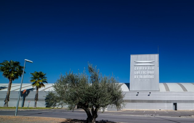 Grupo Baux invertirá 5 millones para alcanzar las 80.000 Tm de aluminio en la planta de Segorbe