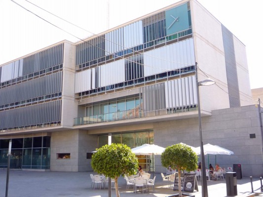 San Vicente retira la propuesta de convertir de festivo a lectivo el martes 13 de abril