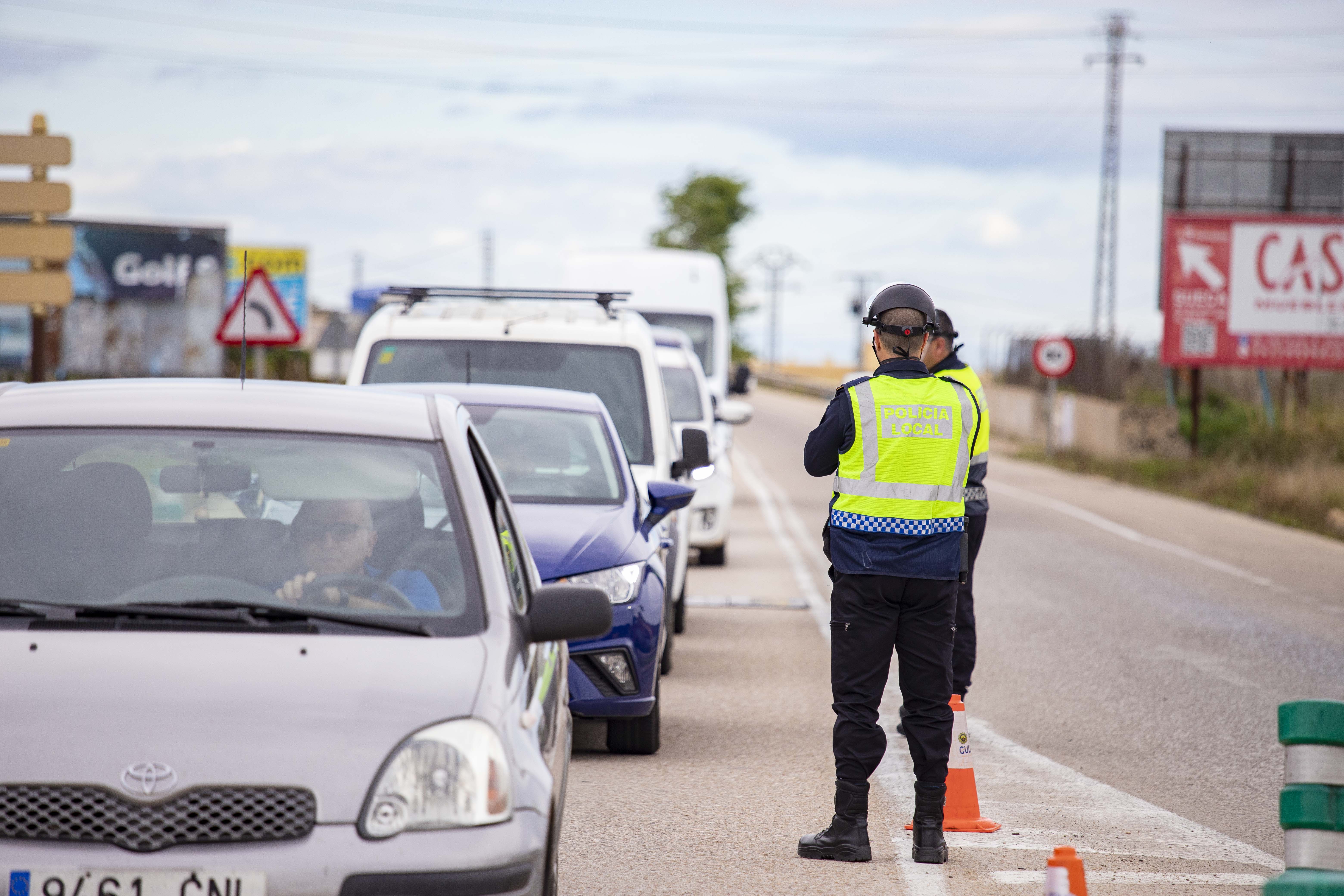 Cullera intensifica la vigilancia con 50 puntos de control ante la proximidad de la Semana Santa