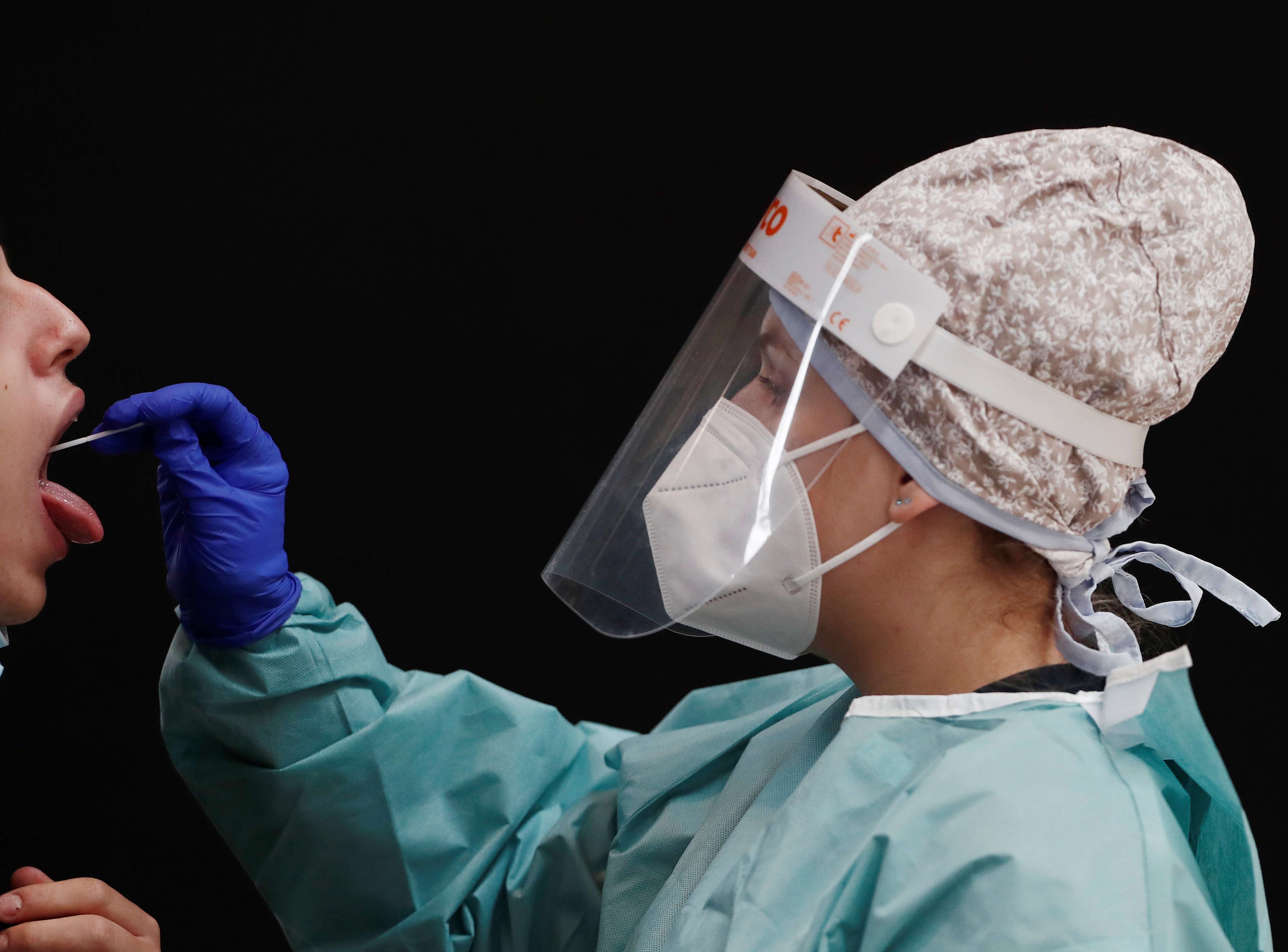 La Comunitat registra 86 nuevos casos de covid-19 y sigue bajando el número de ingresados