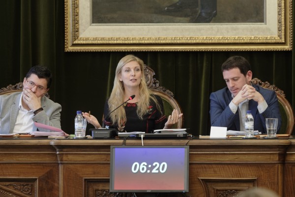 Castelló refuerza el pacto antitransfuguismo para blindarse ante cambios de gobierno a cargo de ediles díscolos