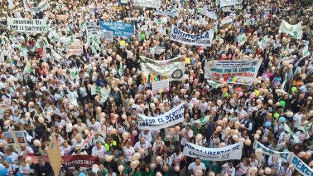 La católica y el PP se quedan solos en la defensa de los conciertos anulados en Bachillerato  