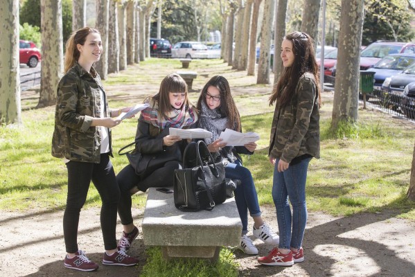 Bruselas defiende un Erasmus con parte digital e intercambio presencial cuando se pueda viajar