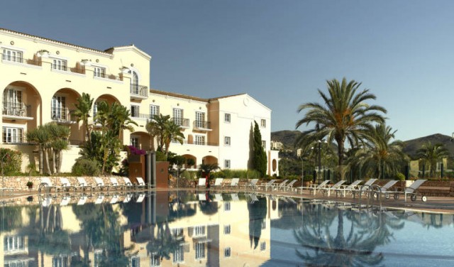 El Ayuntamiento de Cartagena pide sensibilidad a Hesperia en la negociación del ERE de La Manga Club 