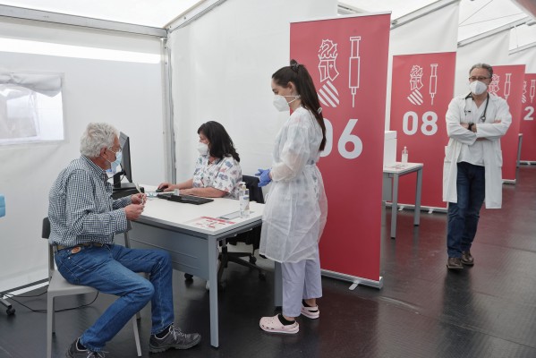 La incidencia sube en la Comunitat Valenciana por primera vez en 49 días a las puertas de Pascua