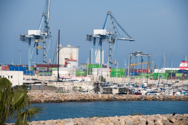 La familia Palacio invertirá 2,9 millones en mejoras para explotar el varadero del Puerto 10 años más