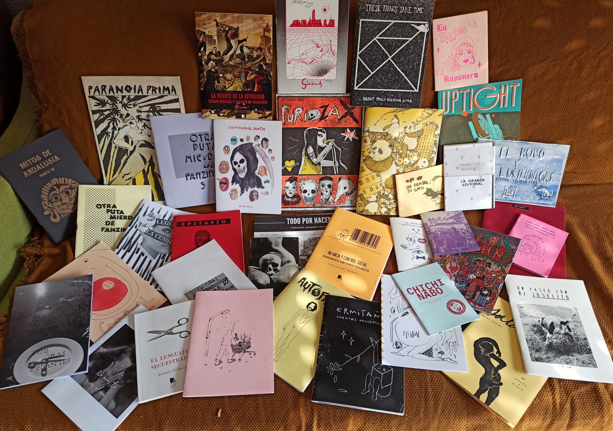 Fanzineología proyecta la primera fanzinoteca abierta al público de Valencia