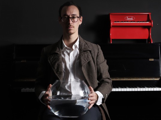 Un 'dream team' escénico y plástico para promocionar el piano contemporáneo