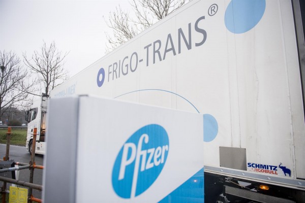 Pfizer inicia un estudio con un nuevo tratamiento oral frente al coronavirus