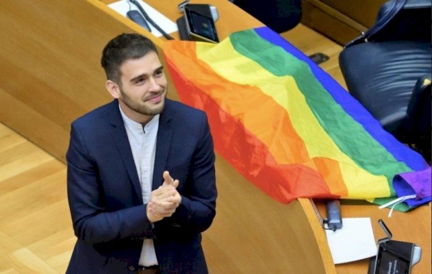 Ferri pide que el Bloc se defina como 