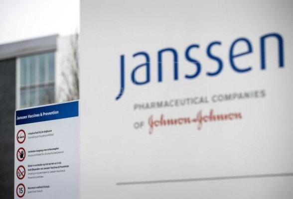La Agencia Europea del Medicamento retrasa la llegada de la vacuna de Janssen a finales de abril 