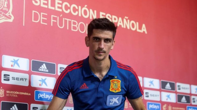 Gerard Moreno no sufre lesión muscular y sigue en la concentración con España