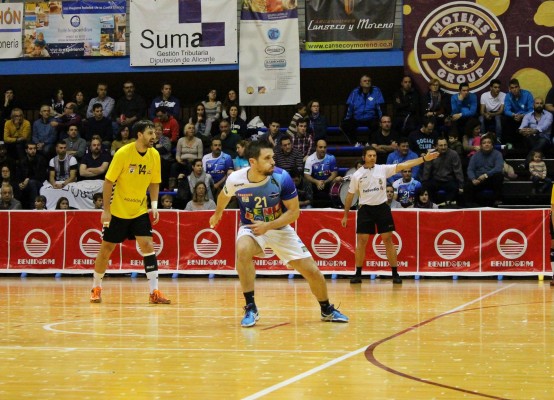 El Benidorm pretende confirmar su remontada en la pista del Cangas