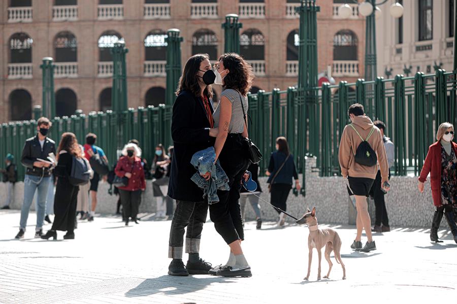 La Comunitat Valenciana registra 155 casos nuevos de coronavirus y 15 fallecimientos más