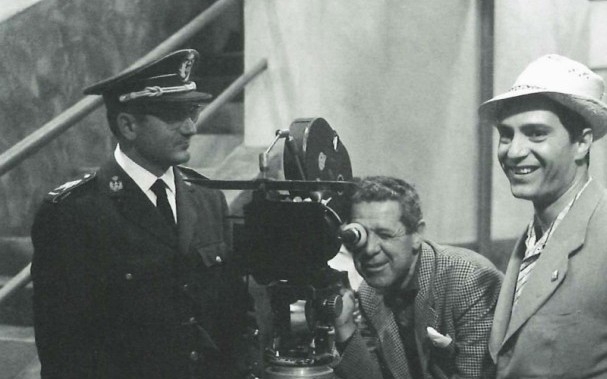 Berlanga, en el rodaje de 'El verdugo'. Foto: BERLANGA FILM MUSEUM - 