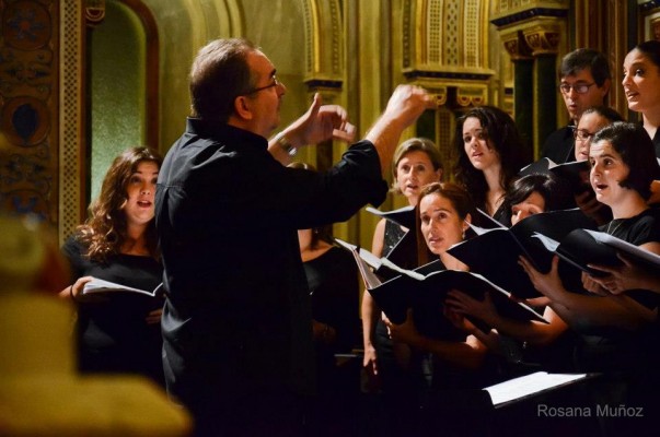 El coro de FECOCOVA estrena una obra inédita del compositor valenciano Vicente Pitarch