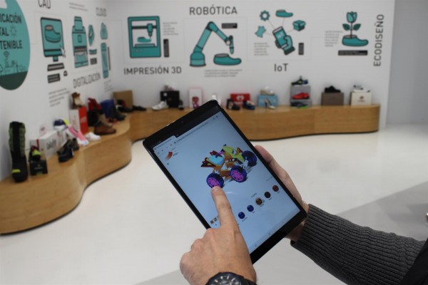La AVI colabora en el desarrollo de un simulador para combinar materiales de la industria del juguete
