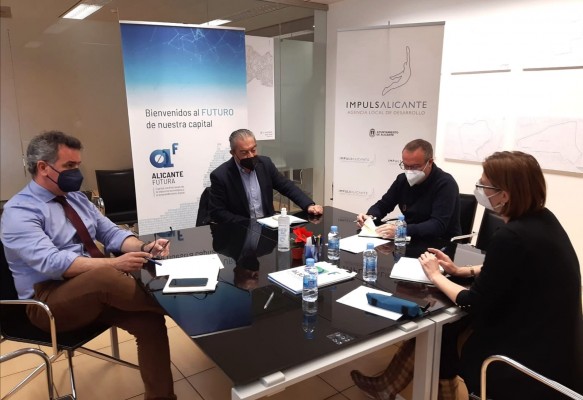 Alicante y la Cámara de Comercio estrechan lazos por la implantación de empresas tecnológicas