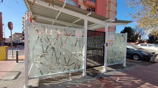 Entra en servicio en Benidorm el primer cicloparc del TRAM d'Alacant para facilitar la intermodalidad