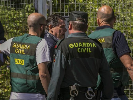 Prisión incondicional para Ignacio González y libertad bajo fianza de 100.00 euros para López Madrid