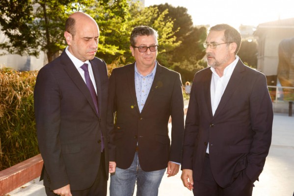 Rectifique, sólo por elegancia
