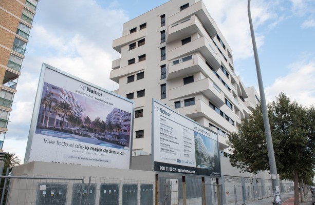 La covid recorta un 18% el negocio inmobiliario en Alicante: 1.000 millones menos en 2020