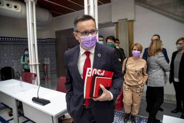 Conesa lamenta que haya fracasado la moción porque 