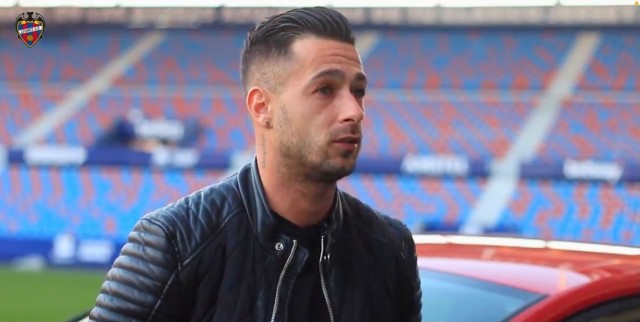 Sergio León: “Soy bético y es especial volver al Benito Villamarín”