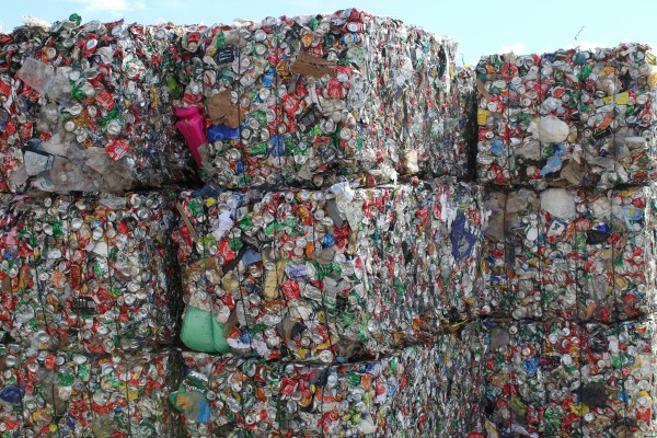 La planta del Consorcio Terra recuperó una media de 9.000 toneladas de residuos en 2020 para su reciclaje