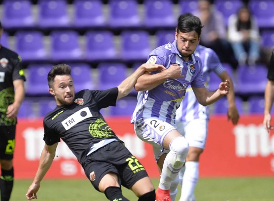 El Real Valladolid vence al Elche en el minuto 87
