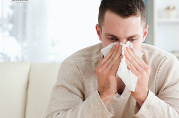 Expertos de Quirónsalud aseguran que el uso de mascarillas ayuda a estabilizar los síntomas de la alergia 