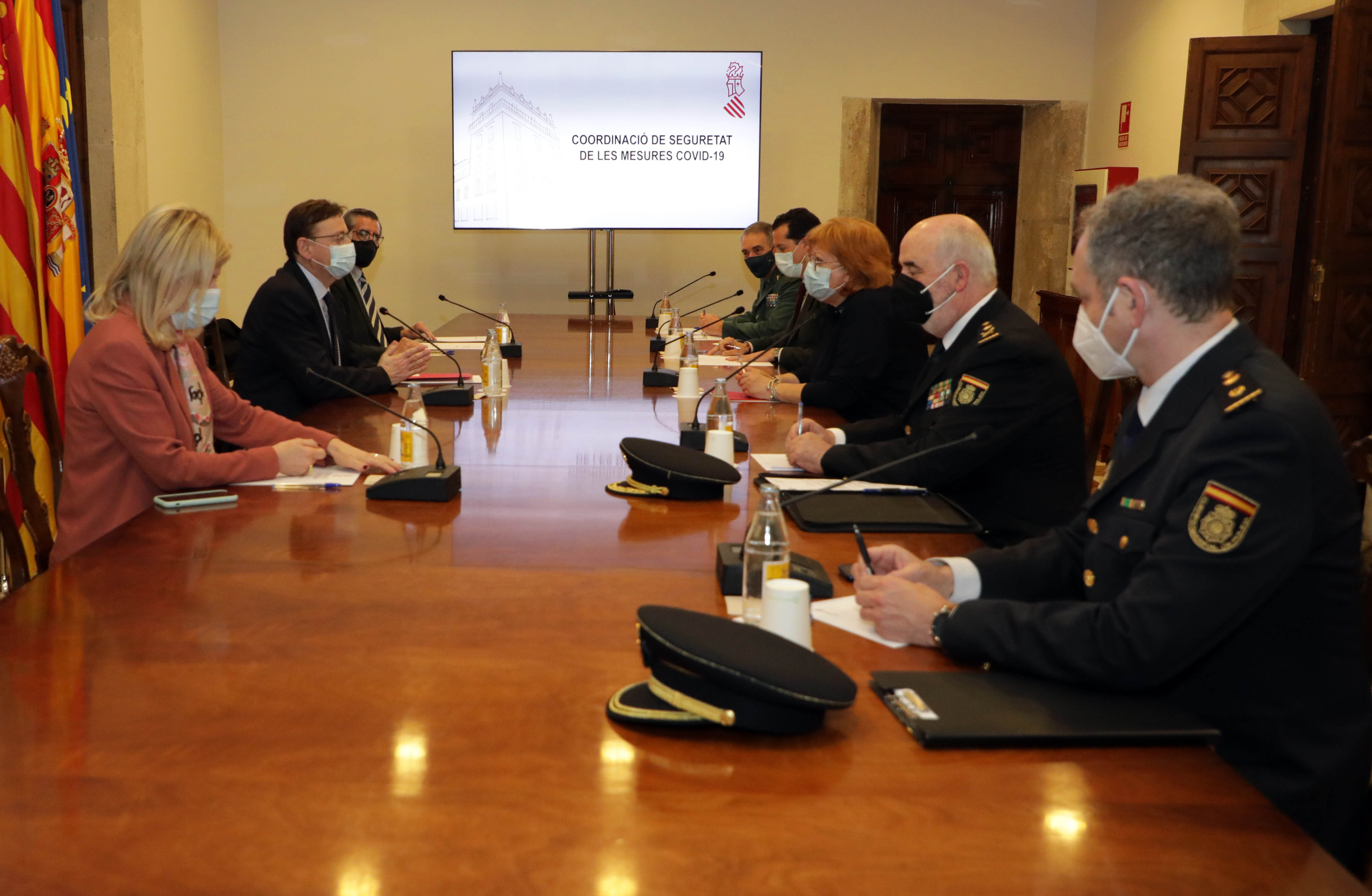 La Generalitat pide a los municipios que eviten todos los actos relacionados con las Fallas